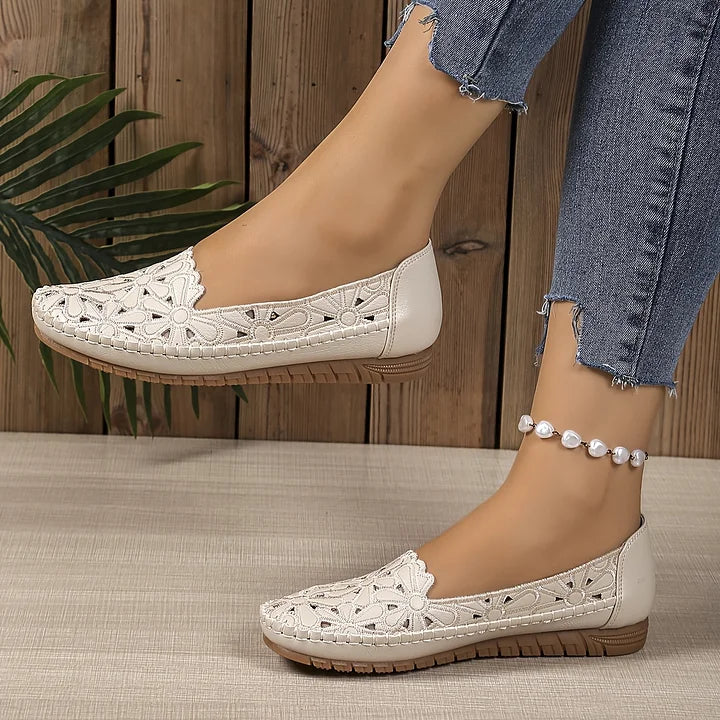 Damskie lekkie buty casual z wycięciami – komfort na co dzień