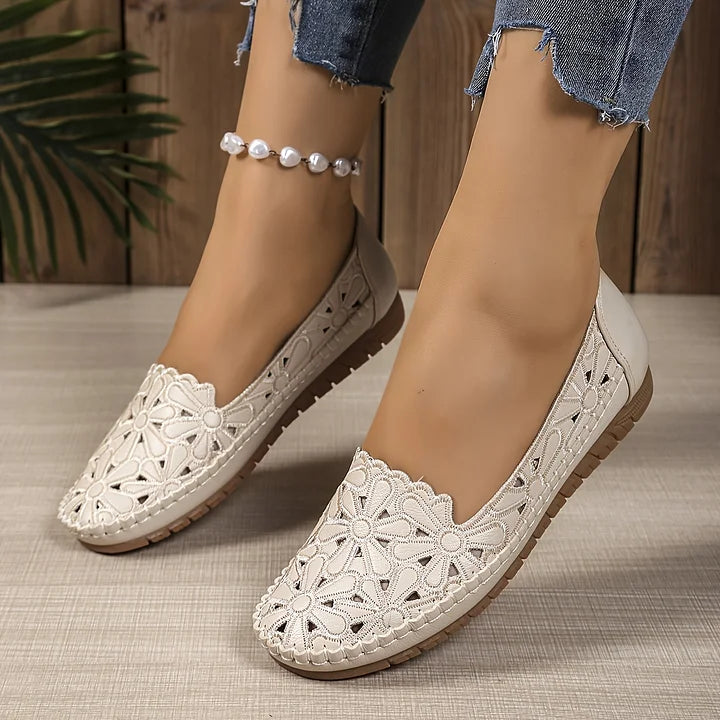 Damskie lekkie buty casual z wycięciami – komfort na co dzień