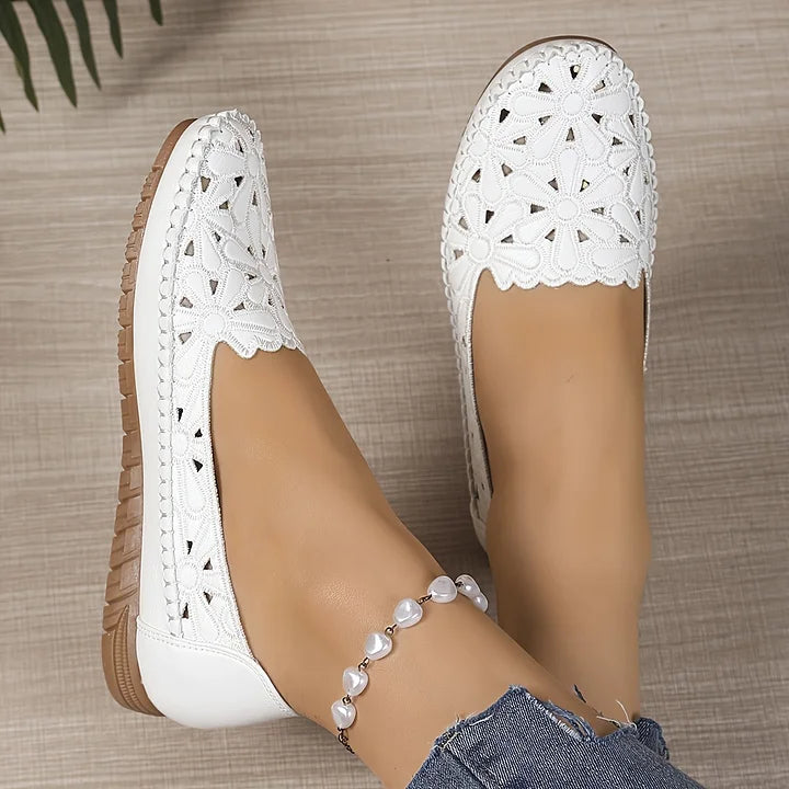 Damskie lekkie buty casual z wycięciami – komfort na co dzień