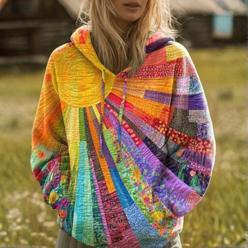 Annie – kolorowy sweter dzianinowy z kapturem